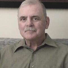 Profile picture for user Mike Priaro